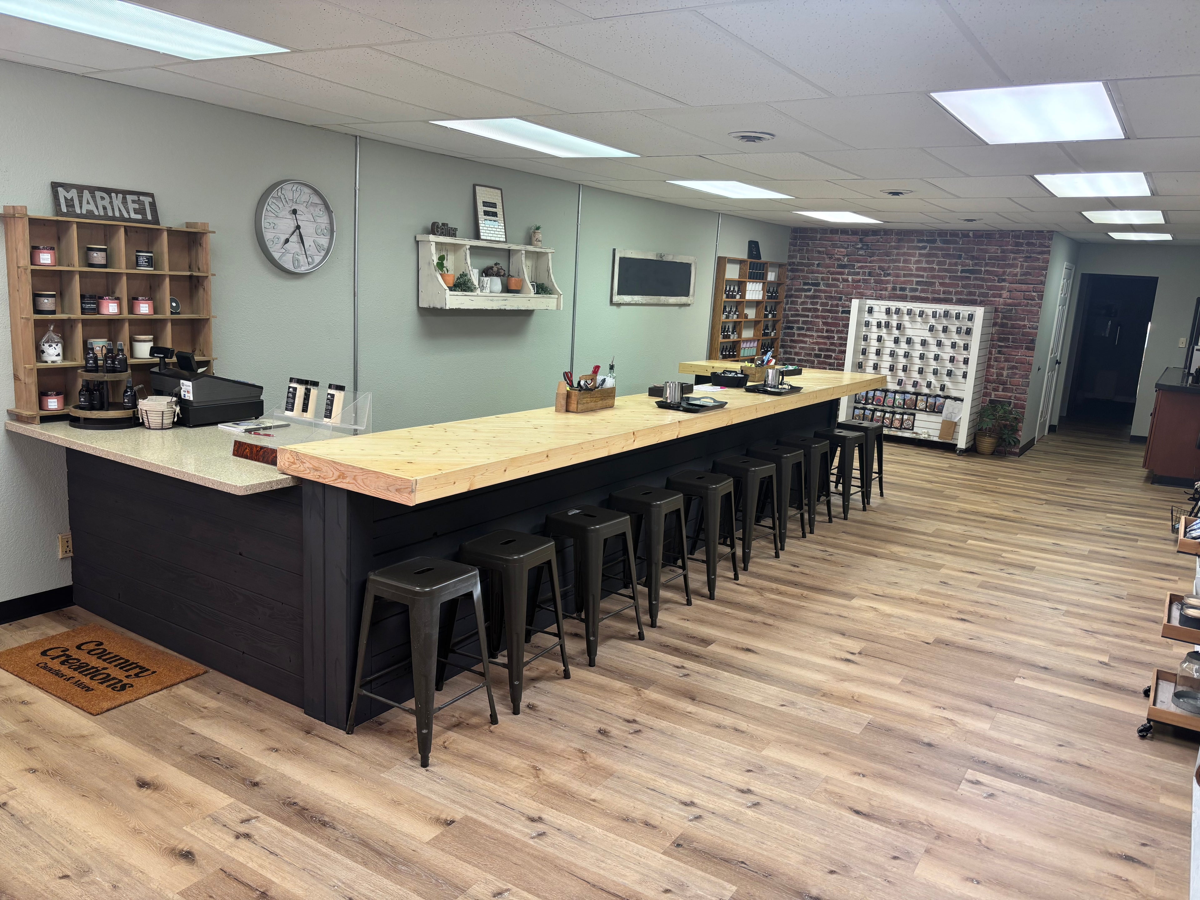 Sip & Pour Candle Workshop